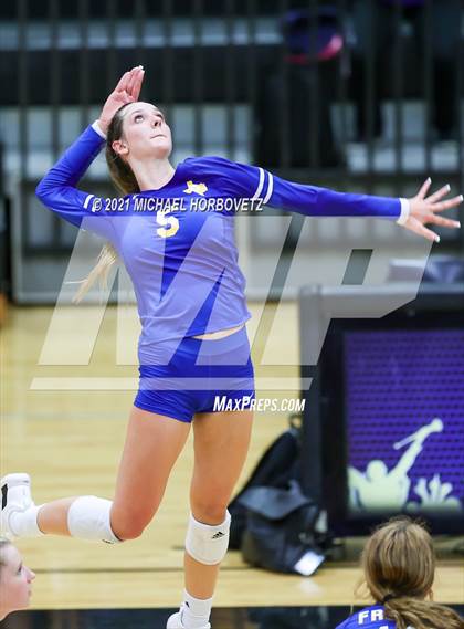 Thumbnail 3 in Frisco @ Plano East photogallery.