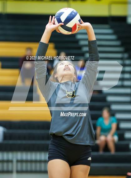 Thumbnail 3 in Frisco @ Plano East photogallery.