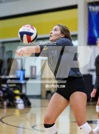 Thumbnail 2 in Frisco @ Plano East photogallery.
