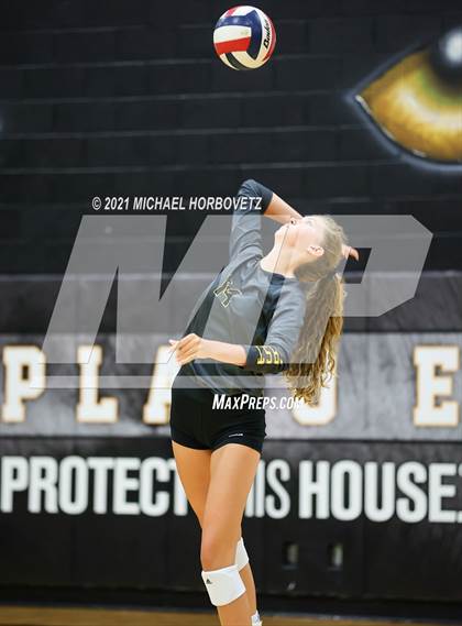 Thumbnail 1 in Frisco @ Plano East photogallery.