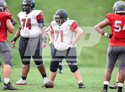 Thumbnail 3 in Wade Hampton vs Hillcrest (Greenville Jamboree) photogallery.