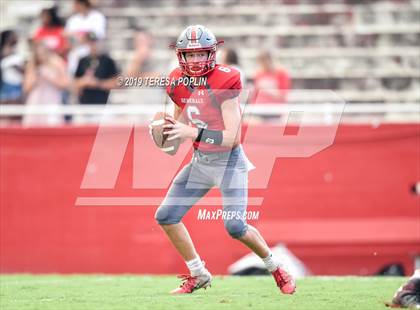 Thumbnail 3 in Wade Hampton vs Hillcrest (Greenville Jamboree) photogallery.