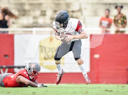 Thumbnail 3 in Wade Hampton vs Hillcrest (Greenville Jamboree) photogallery.