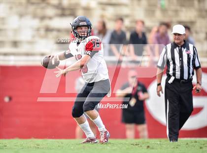 Thumbnail 1 in Wade Hampton vs Hillcrest (Greenville Jamboree) photogallery.