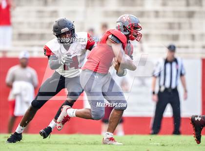 Thumbnail 2 in Wade Hampton vs Hillcrest (Greenville Jamboree) photogallery.