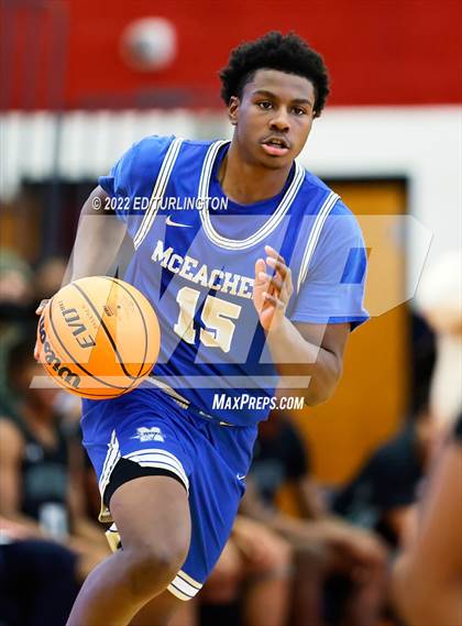 Thumbnail 3 in McEachern vs Collins Hill photogallery.