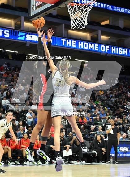 Thumbnail 1 in Etiwanda @ Archbishop Mitty (CIF State Open Final) photogallery.