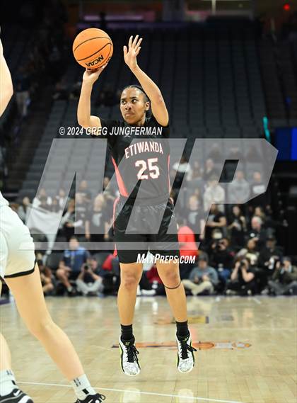 Thumbnail 2 in Etiwanda @ Archbishop Mitty (CIF State Open Final) photogallery.