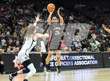 Thumbnail 3 in Etiwanda @ Archbishop Mitty (CIF State Open Final) photogallery.