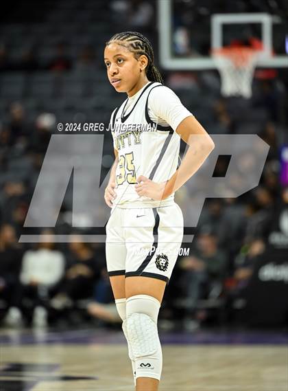 Thumbnail 2 in Etiwanda @ Archbishop Mitty (CIF State Open Final) photogallery.