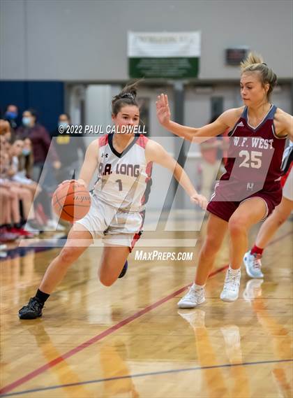 Thumbnail 2 in WF West vs. R.A. Long (WIAA 2A District Playoff) photogallery.