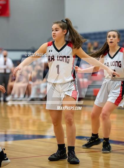 Thumbnail 3 in WF West vs. R.A. Long (WIAA 2A District Playoff) photogallery.