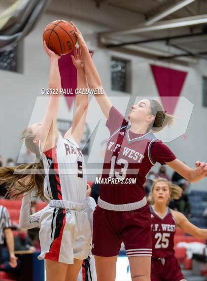 Thumbnail 1 in WF West vs. R.A. Long (WIAA 2A District Playoff) photogallery.