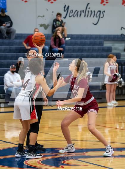 Thumbnail 3 in WF West vs. R.A. Long (WIAA 2A District Playoff) photogallery.
