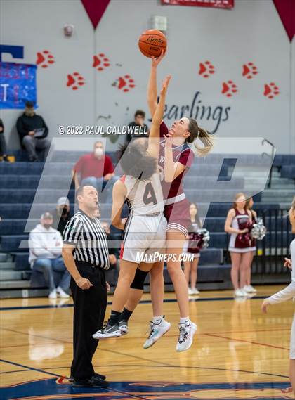Thumbnail 2 in WF West vs. R.A. Long (WIAA 2A District Playoff) photogallery.