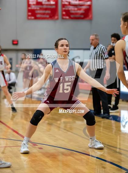 Thumbnail 3 in WF West vs. R.A. Long (WIAA 2A District Playoff) photogallery.