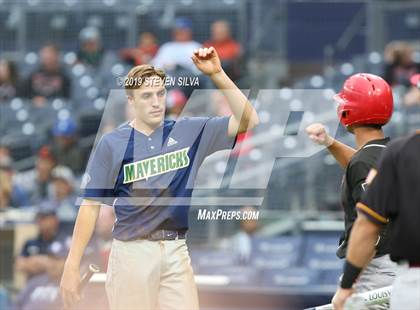 Thumbnail 1 in CIF San Diego Section All-Star Game photogallery.