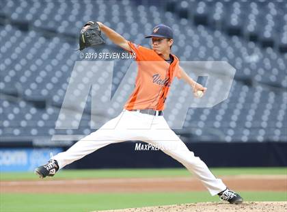 Thumbnail 1 in CIF San Diego Section All-Star Game photogallery.