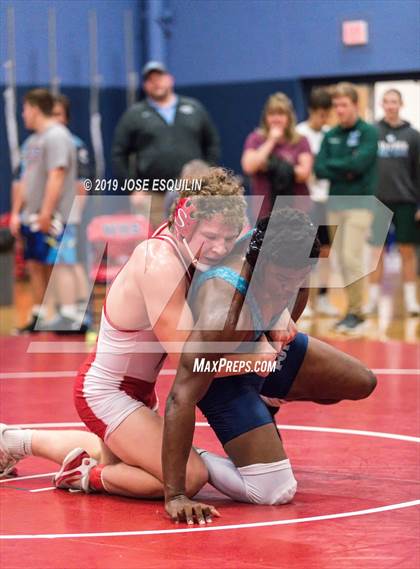 Thumbnail 1 in Washington Elite Opener photogallery.