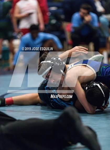 Thumbnail 2 in Washington Elite Opener photogallery.