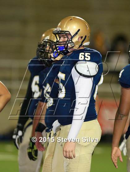 Thumbnail 1 in Bishop's vs. Mater Dei Catholic (CIF SDS D4 Final) photogallery.
