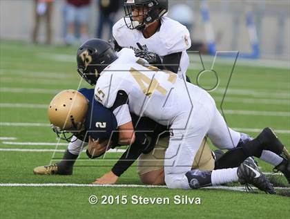 Thumbnail 2 in Bishop's vs. Mater Dei Catholic (CIF SDS D4 Final) photogallery.