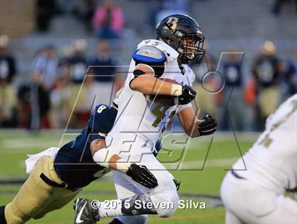 Thumbnail 3 in Bishop's vs. Mater Dei Catholic (CIF SDS D4 Final) photogallery.