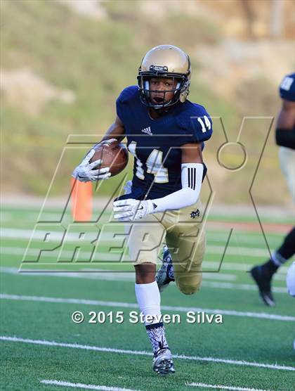 Thumbnail 1 in Bishop's vs. Mater Dei Catholic (CIF SDS D4 Final) photogallery.