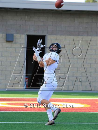 Thumbnail 1 in Bishop's vs. Mater Dei Catholic (CIF SDS D4 Final) photogallery.