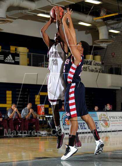 Thumbnail 2 in Citrus Hill vs. Claremont (I Have a Dream Classic) photogallery.