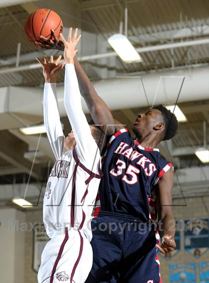 Thumbnail 1 in Citrus Hill vs. Claremont (I Have a Dream Classic) photogallery.