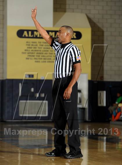 Thumbnail 2 in Citrus Hill vs. Claremont (I Have a Dream Classic) photogallery.