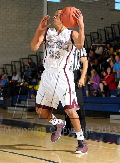 Thumbnail 3 in Citrus Hill vs. Claremont (I Have a Dream Classic) photogallery.