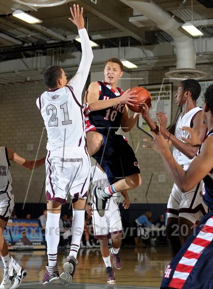 Thumbnail 1 in Citrus Hill vs. Claremont (I Have a Dream Classic) photogallery.