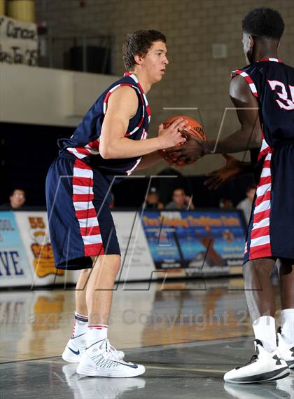 Thumbnail 1 in Citrus Hill vs. Claremont (I Have a Dream Classic) photogallery.