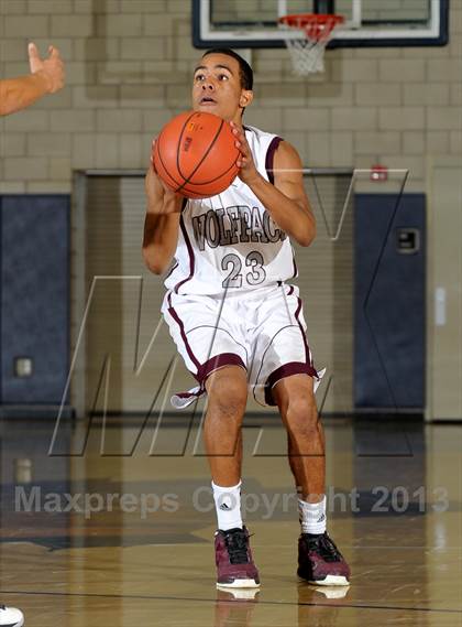 Thumbnail 2 in Citrus Hill vs. Claremont (I Have a Dream Classic) photogallery.