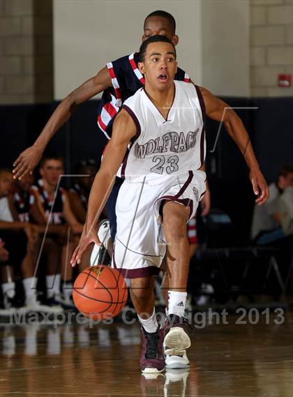 Thumbnail 1 in Citrus Hill vs. Claremont (I Have a Dream Classic) photogallery.
