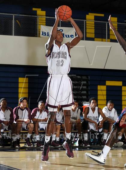 Thumbnail 1 in Citrus Hill vs. Claremont (I Have a Dream Classic) photogallery.