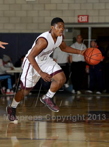 Thumbnail 1 in Citrus Hill vs. Claremont (I Have a Dream Classic) photogallery.