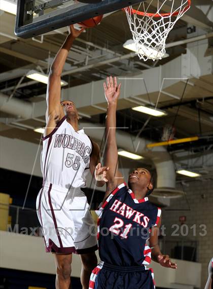 Thumbnail 2 in Citrus Hill vs. Claremont (I Have a Dream Classic) photogallery.