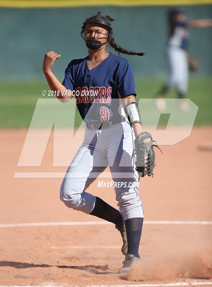 Thumbnail 2 in McClintock @ Kellis photogallery.