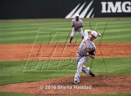 Thumbnail 2 in Regis Jesuit vs St. John's (IMG National Classic) photogallery.