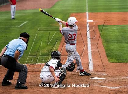 Thumbnail 2 in Regis Jesuit vs St. John's (IMG National Classic) photogallery.