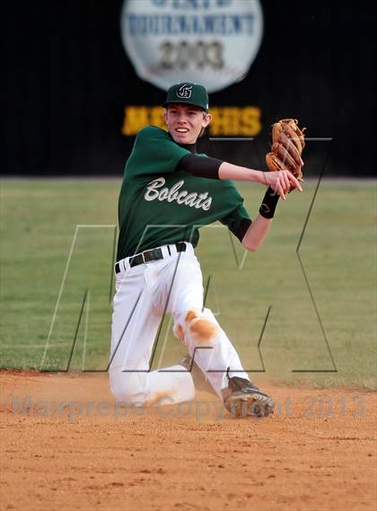 Thumbnail 1 in Greenbrier @ Seymour photogallery.