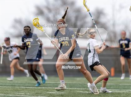 Thumbnail 1 in Walnut Hills @ Strongsville photogallery.