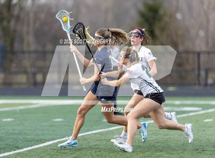 Thumbnail 3 in Walnut Hills @ Strongsville photogallery.