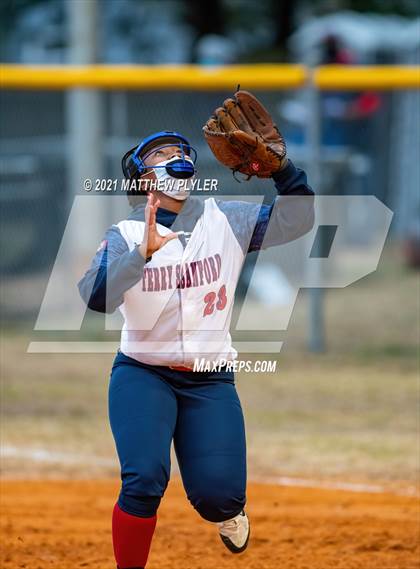 Thumbnail 1 in Overhills @ Terry Sanford photogallery.