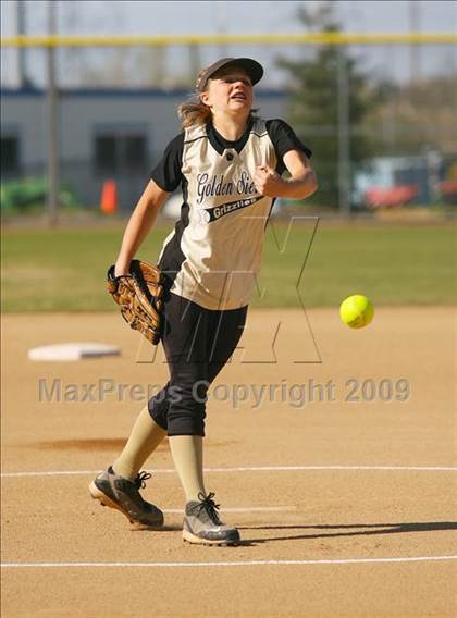 Thumbnail 1 in Golden Sierra vs. Tracy (Stephanie LeDoux Tournament) photogallery.