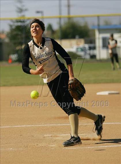Thumbnail 1 in Golden Sierra vs. Tracy (Stephanie LeDoux Tournament) photogallery.
