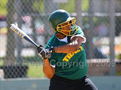 Thumbnail 1 in Golden Sierra vs. Tracy (Stephanie LeDoux Tournament) photogallery.